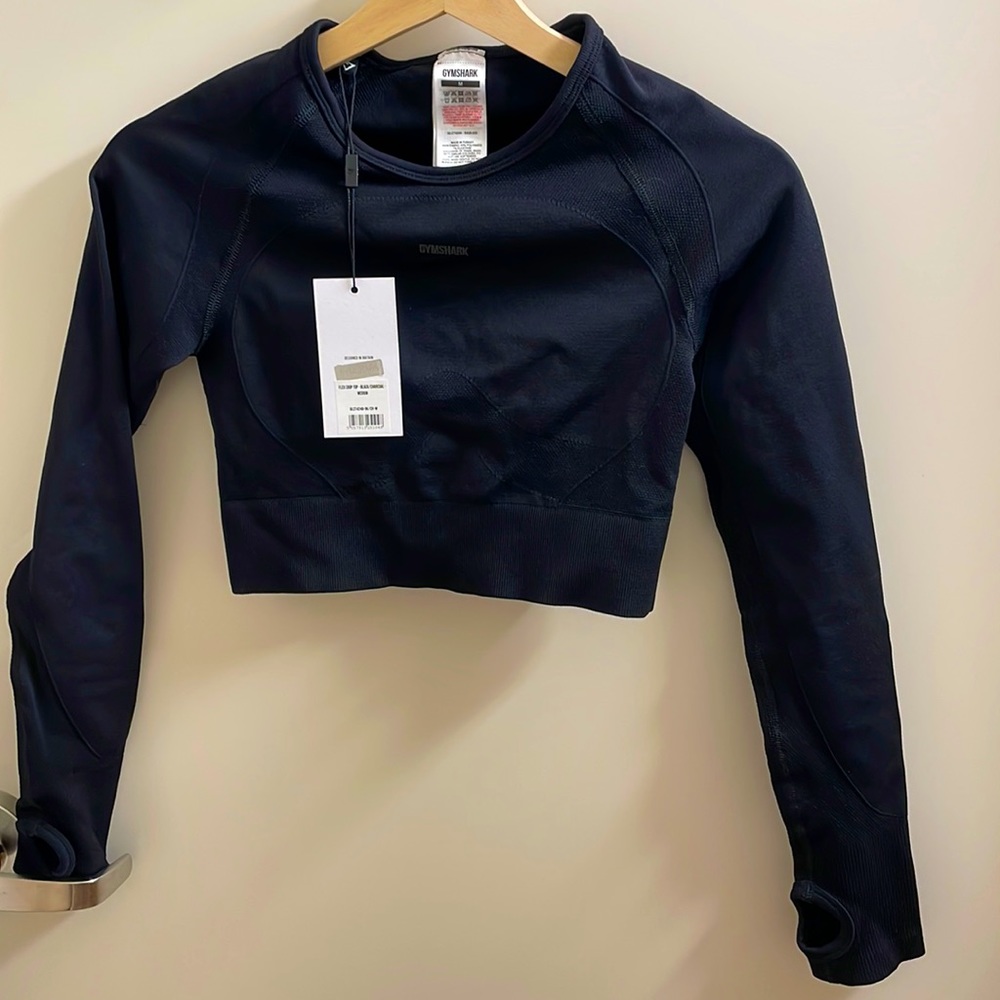 NEW Gymshark Flex crop top in black.